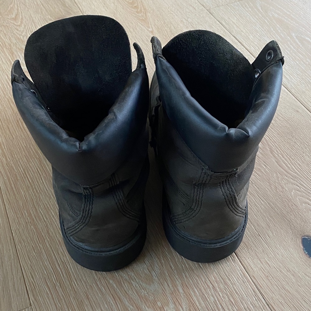Timberland Black Leather Men's Boots - Picture 3 of 10